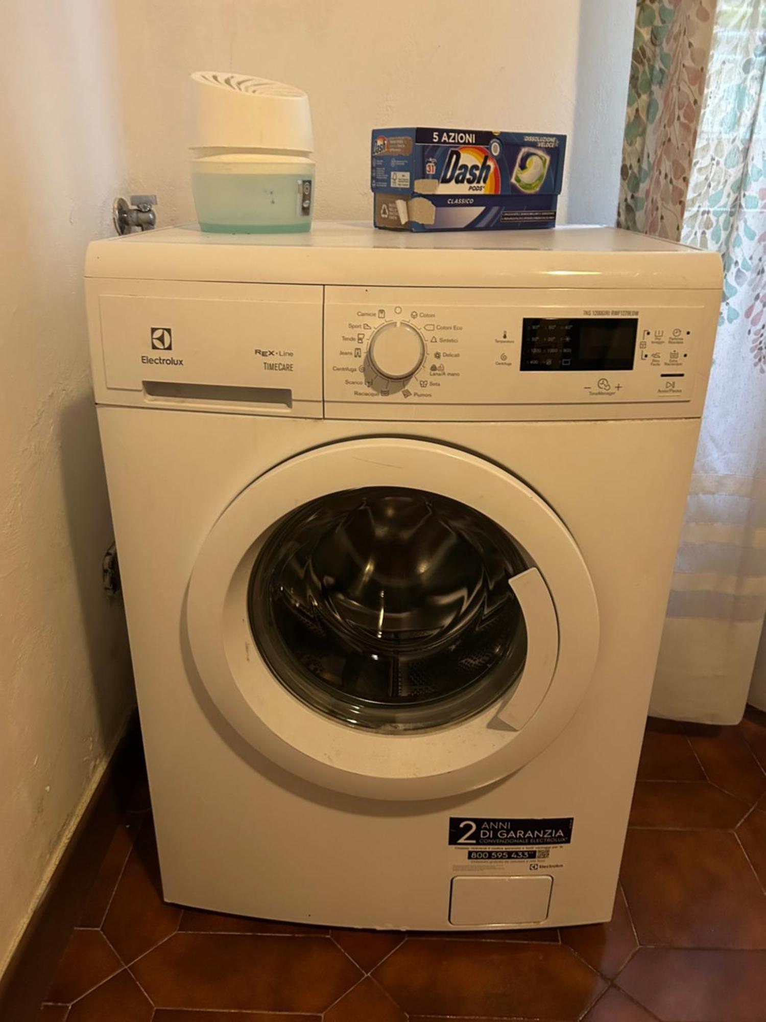 Le Bouganville Apartment Desenzano del Garda Eksteriør billede